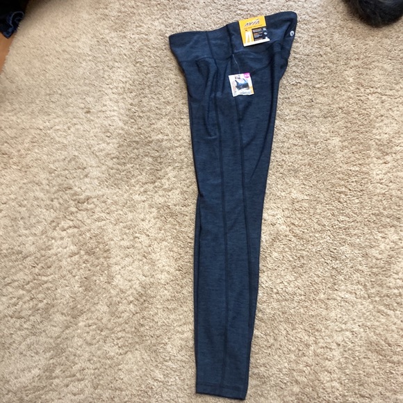 NWT  Avia workout pants - Picture 5 of 5